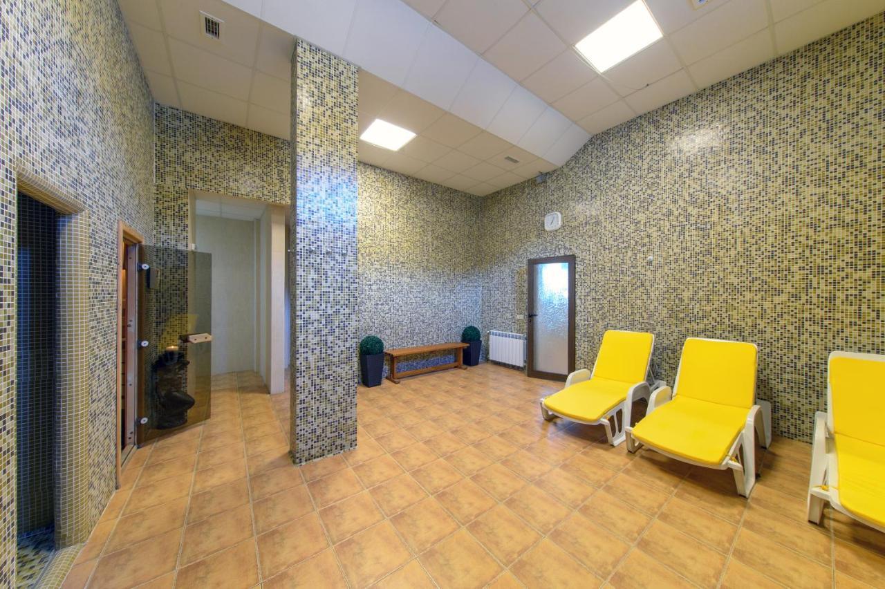 Skyday Penthouse Deluxe At Oak Residence Смолян Екстериор снимка