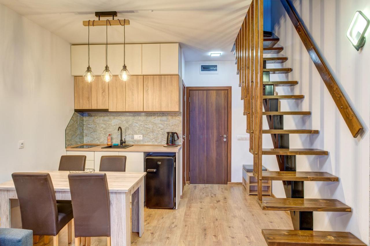 Skyday Penthouse Deluxe At Oak Residence Смолян Екстериор снимка