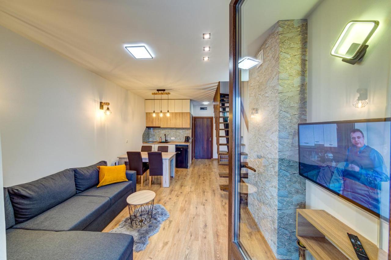 Skyday Penthouse Deluxe At Oak Residence Смолян Екстериор снимка